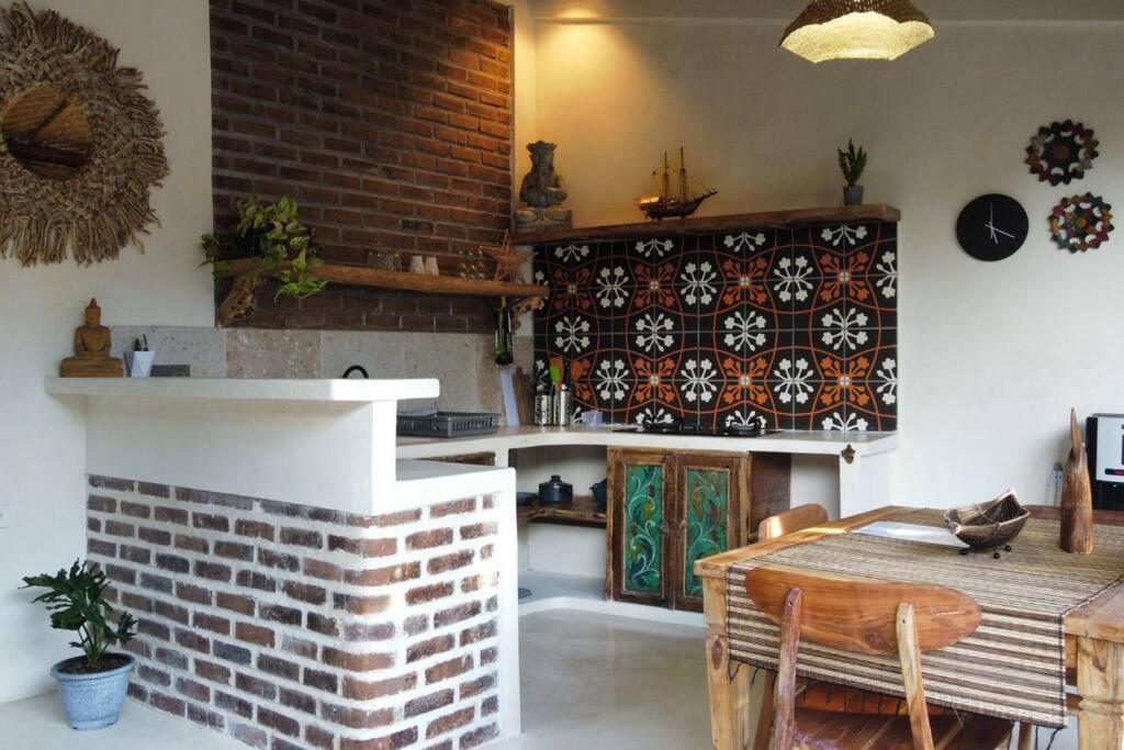 Alma Surf 03 - Cozy 01 Bed With Private Pool Apartemen