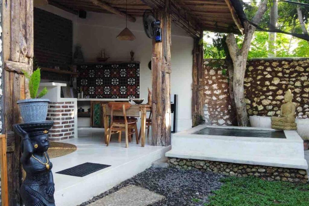 Alma Surf 03 - Cozy 01 Bed With Private Pool * Uluwatu (Bali)